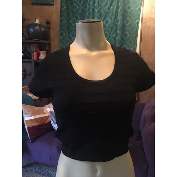 Original Parker Cut out Back Bandage Crop Top - Picture 2 of 3